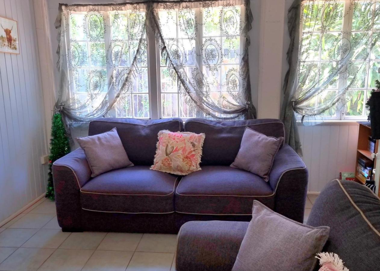 Jds Tropical Stays Cairns Bagian luar foto