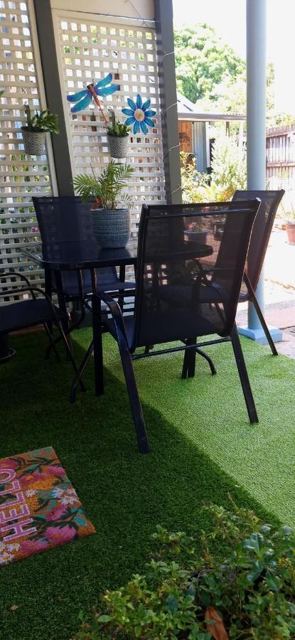 Jds Tropical Stays Cairns Bagian luar foto