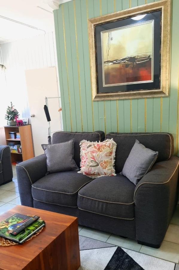 Jds Tropical Stays Cairns Bagian luar foto