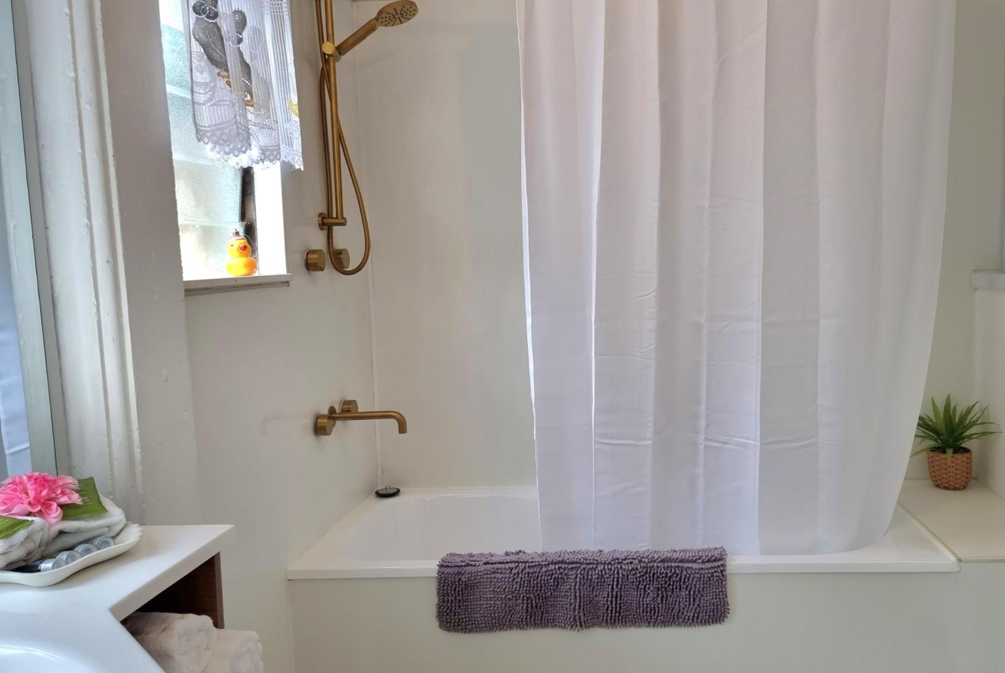 Jds Tropical Stays Cairns Bagian luar foto